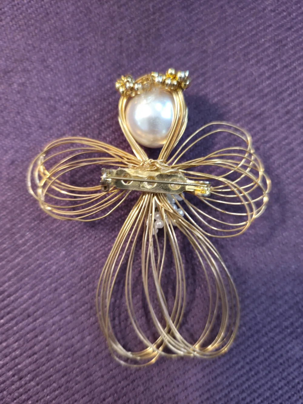 VTG Hand Assembles Wire Angle Gold-Tone Pearl Cluster Angel Brooch